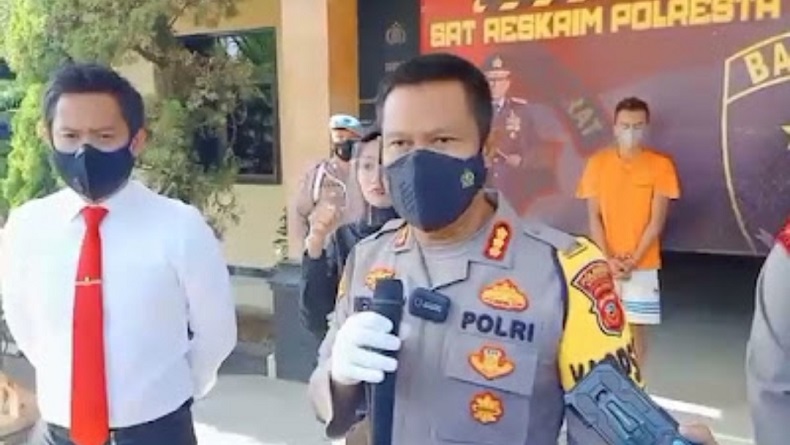 IS, Pria di Bandung Ini Jadikan Merampok Minimarket sebagai Profesi