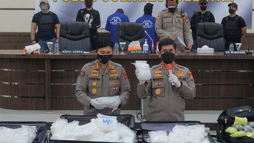 Polda Sulsel Ungkap Pengedar Narkotika Jaringan Internasional, 75 Kg Sabu Diamankan - Bagian 2