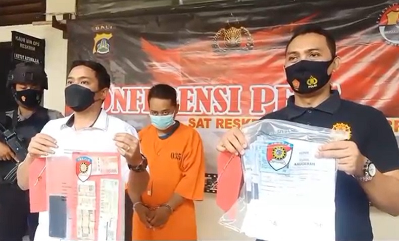 title Rombongan 48 Pekerja asal Jabar Pakai Surat Antigen Palsu Diamankan di Pelabuhan Gilimanuk Rombongan 48 Pekerja asal Jabar Pakai Surat Antigen Palsu Diamankan di Pelabuhan Gilimanuk