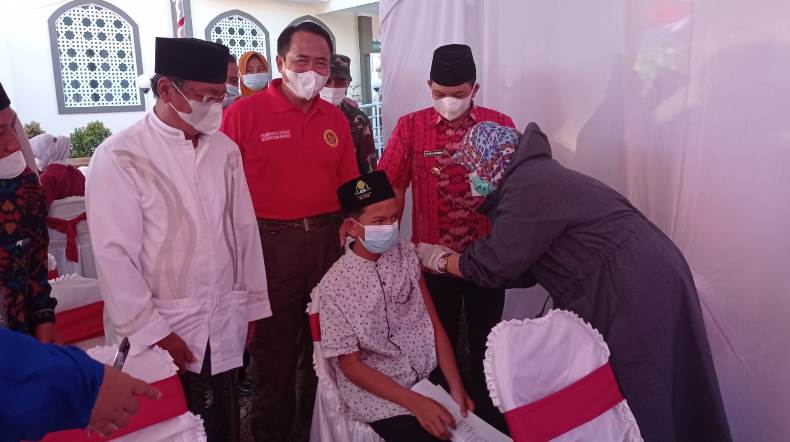 3.000 Pelajar di Kabupaten Semarang Disasar Vaksinasi Covid-19  