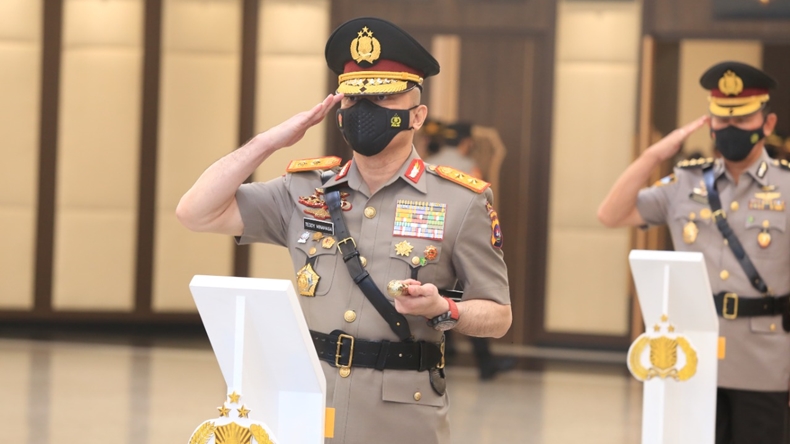 Irjen Pol Teddy Minahasa Resmi Jabat Kapolda Sumbar