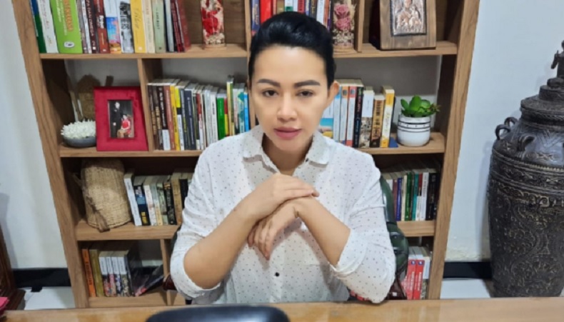 Landak Keluar dari Zona Merah, Bupati Karolin Minta Vaksinasi Tepat Sasaran