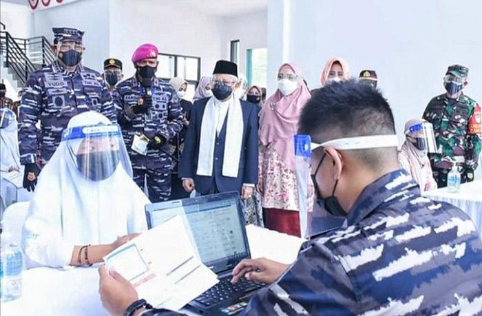 TNI AL Bersama MNC Peduli Gelar Vaksinasi Covid-19 di Pondok Pesantren 
