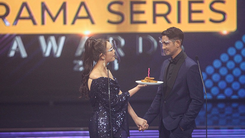 Arya Saloka dan Amanda Manopo Menjadi Pasangan Drama Series Terfavorit IDSA 2021 - Bagian 3