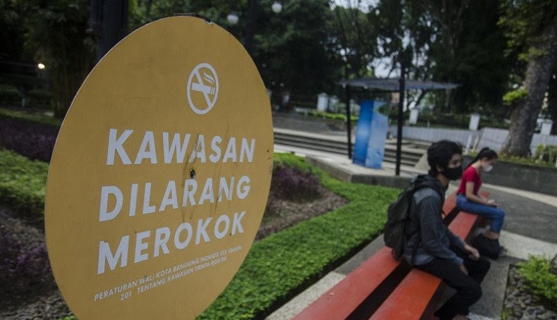 Pembatasan Aktivitas Masyarakat Selama Pandemi Covid-19 Picu Peningkatan Konsumsi Rokok