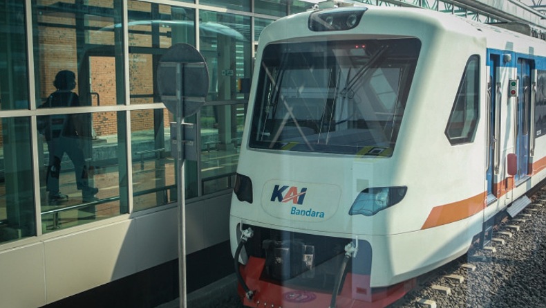Sempat Berhenti 1,5 Bulan, Kereta Api Bandara Kualanamu Kembali Beroperasi