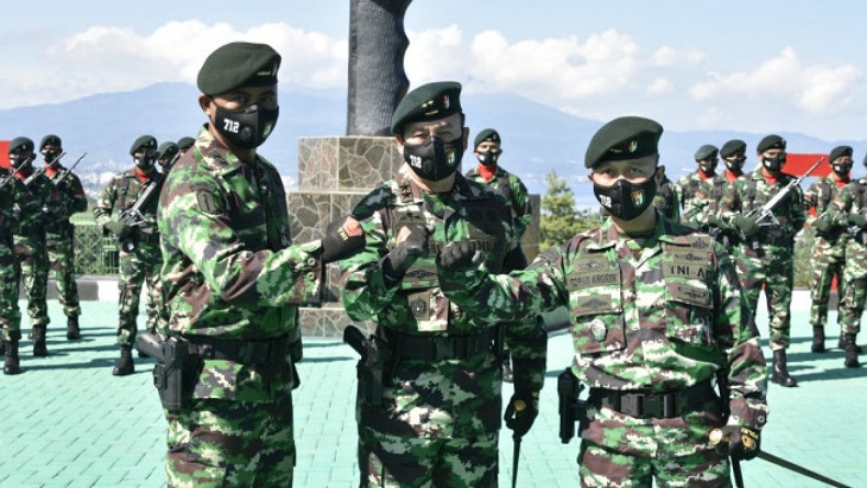 Letkol Inf Topan Angker Resmi Jabat Danyonif Raider 712/Wiratama