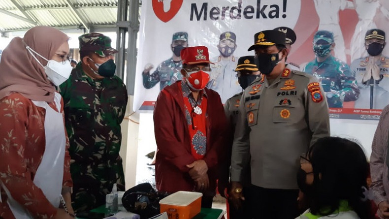 Masyarakat Minahasa Antusias Ikut Vaksinasi, Kapolda Sulut: Tetap Jaga Prokes