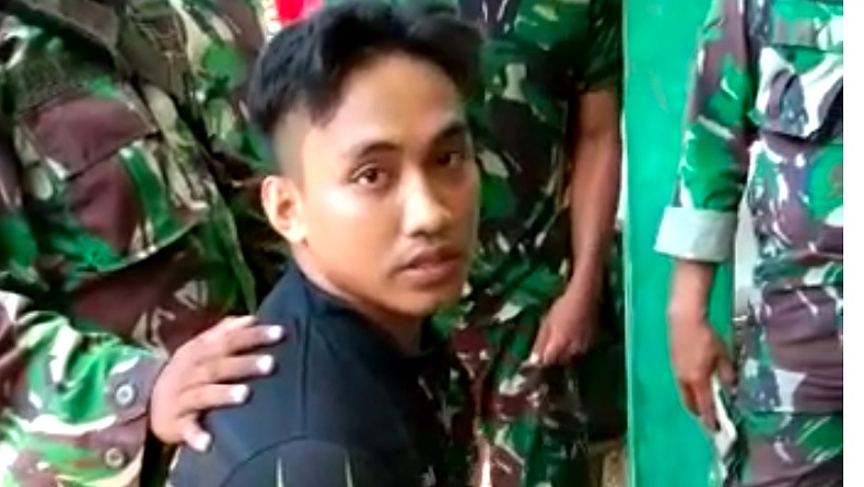 Cerita Pratu Iqbal Prajurit Tni Yang Selamat Saat Detik Detik Serangan