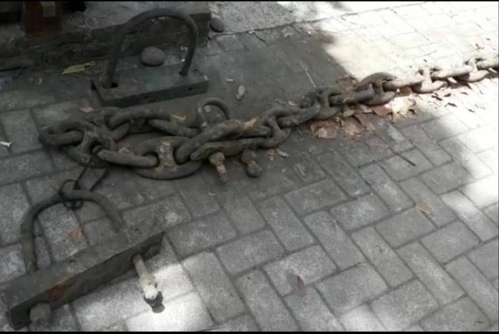 Rantai Raksasa Peninggalan Belanda Ditemukan di Dam Ngancar Bantul 