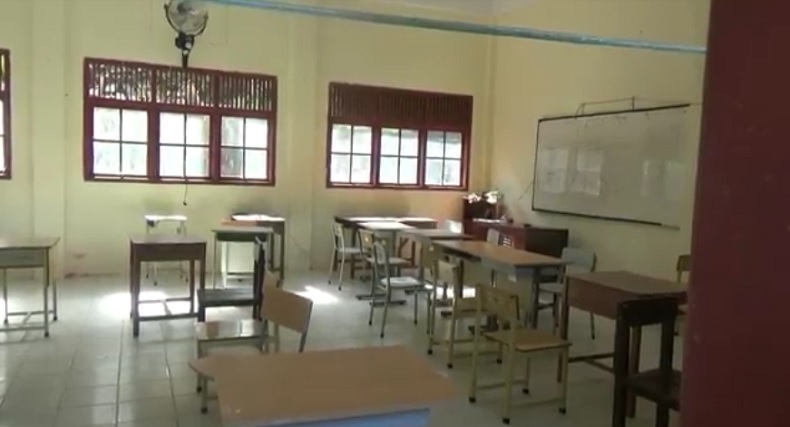 title Puluhan Siswa SMA Negeri Unggul Aceh Selatan Positif Covid-19 setelah Ikut PTM Puluhan Siswa SMA Negeri Unggul Aceh Selatan Positif Covid-19 setelah Ikut PTM