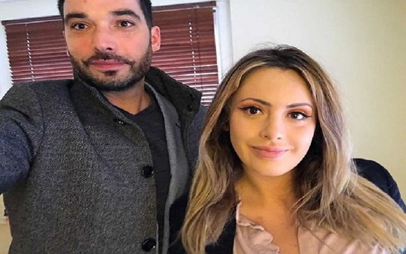 Demi Bumi, Perempuan Cantik Ini Ingin Tur Dunia Payudara