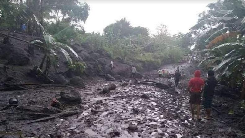 Cari Korban Banjir Bandang di Ngada, Tim Gabungan Dipecah di Darat dan Laut