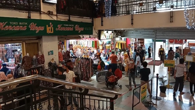 Sebulan Kembali Buka, Kondisi Pasar Baru Bandung Belum Normal