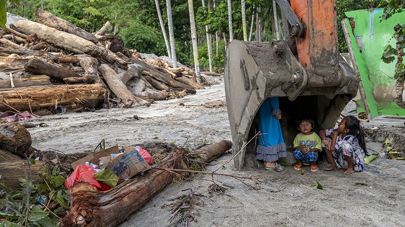 Banjir Bandang Susulan Terjang Desa Rogo Sigi, Ratusan Warga Kembali Mengungsi - Bagian 3