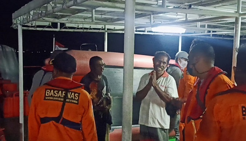 Nelayan Tual Dilaporkan Hilang, Ditemukan Tim SAR Terombang-ambing di Laut      