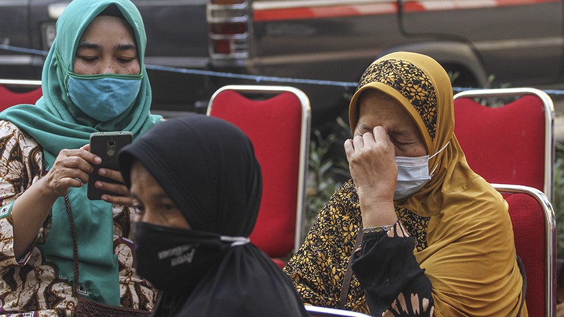 Keluarga Korban Kebakaran Lapas Tangerang Datangi Posko Ante Mortem  - Bagian 2