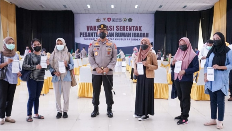 Maluku Utara Target Vaksinasi Merdeka 2.000 Dosis per Hari, Libatkan TNI-Polri