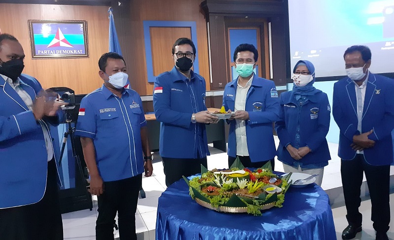 HUT ke-20 Partai Demokrat, Emil Ajak Kader Berbagi dengan Masyarakat 