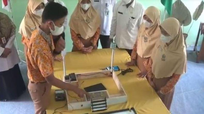 title Inovasi Siswa dari Magelang Ini Menang di Lomba Sains Teknologi Internasional Inovasi Siswa dari Magelang Ini Menang di Lomba Sains Teknologi Internasional