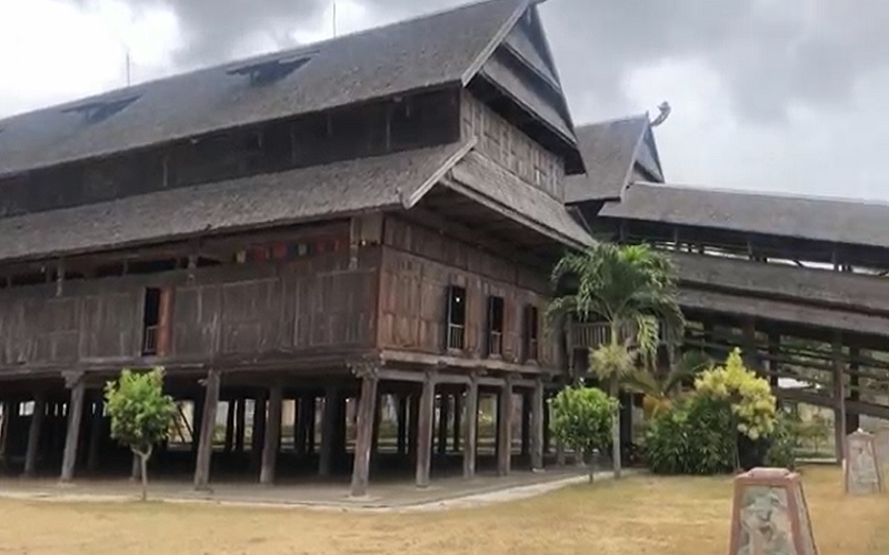 Wisata Religi NTB, Istana Tua Dalam Loka Peninggalan Sultan Sumbawa 