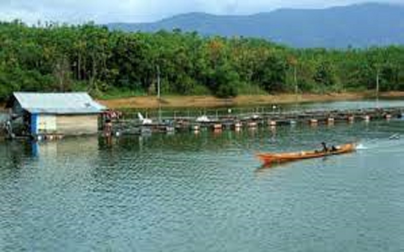 10 Tempat Wisata di Kalimantan Selatan yang Beragam