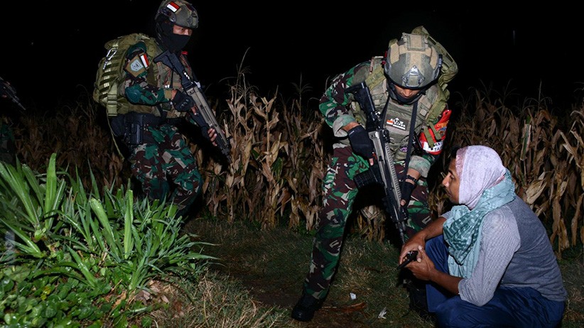 Aksi Senyap Prajurit Taifib Marinir Masuk Sarang Musuh - Bagian 5