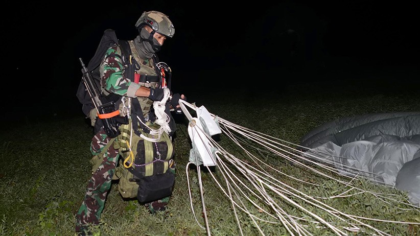 Aksi Senyap Prajurit Taifib Marinir Masuk Sarang Musuh - Bagian 4