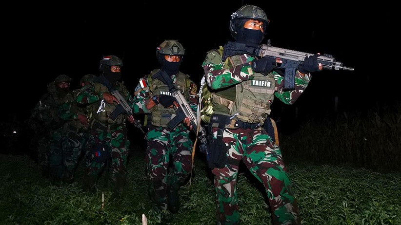 Aksi Senyap Prajurit Taifib Marinir Masuk Sarang Musuh - Bagian 2
