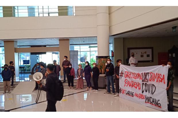  Terdampak Pandemi, Komar UPNVY Tuntut Keringanan UKT