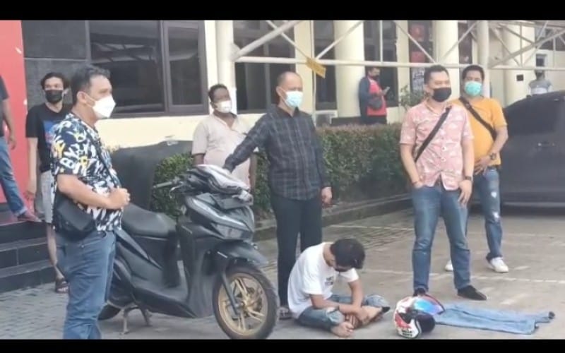 Penjambret Kalung Emas di Palembang Tertangkap, Beraksi Sendirian di 7 TKP