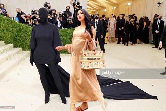 Kim kardashian di met gala 2021