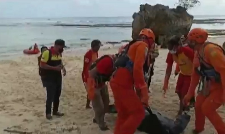 Wisatawan Surabaya Digulung Ombak Pantai Dreamland Bali Ditemukan Meninggal
