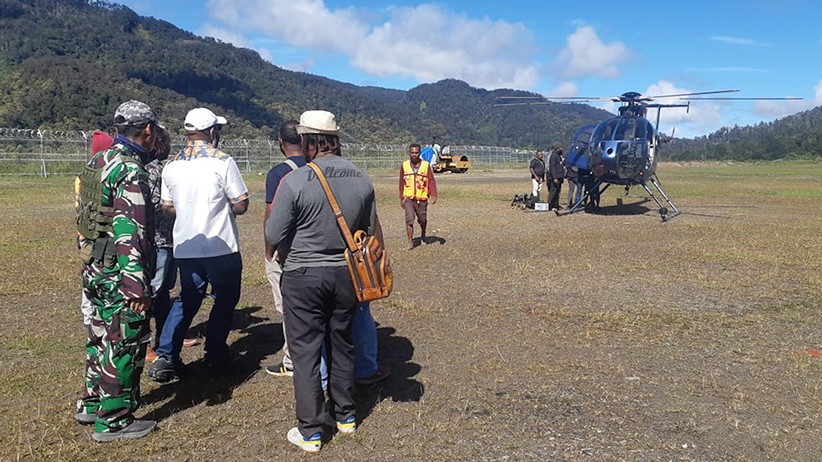 Penampakan dari Udara Puing Pesawat Rimbun Air di Pergunungan Papua - Bagian 3