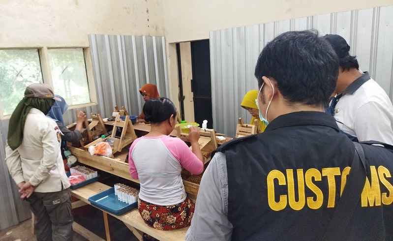 KPP Bea Cukai Malang Sita 10,7 Juta Rokok Ilegal senilai Rp5,1 Miliar