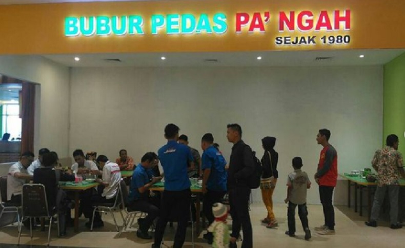 title 5 Tempat Makan di Pontianak Timur Kalimantan Barat, Nomor 3 Pernah Didatangi Jokowi 5 Tempat Makan di Pontianak Timur Kalimantan Barat, Nomor 3 Pernah Didatangi Jokowi