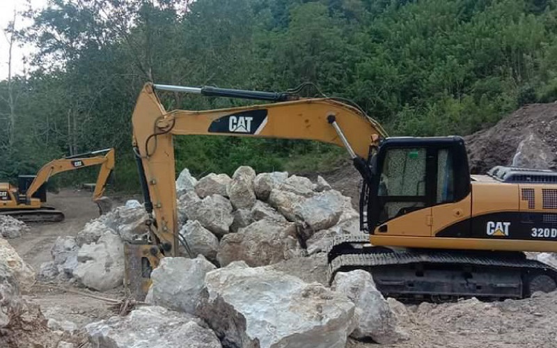 Puluhan Ekskavator Ditemukan di Area Hutan, Polda NTB: Kita Klarifikasi Siapa Pemiliknya