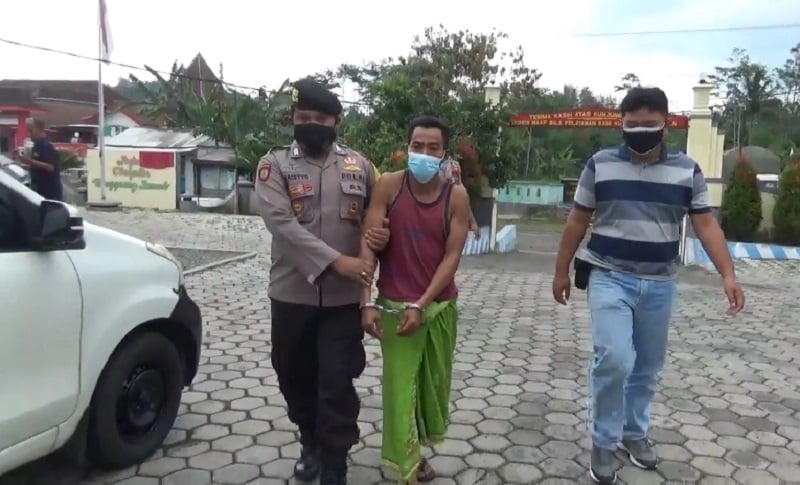 Gegara Cucian  Baju  Suami di Jember Tega Bacok Istri Siri 