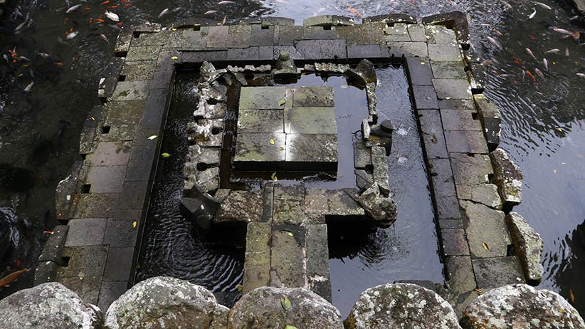 Suasana Hening Candi Jolotundo, Ada Mata Air yang Bikin Awet Muda - Bagian 4