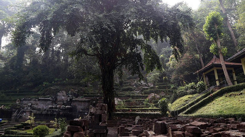 Suasana Hening Candi Jolotundo, Ada Mata Air yang Bikin Awet Muda - Bagian 3
