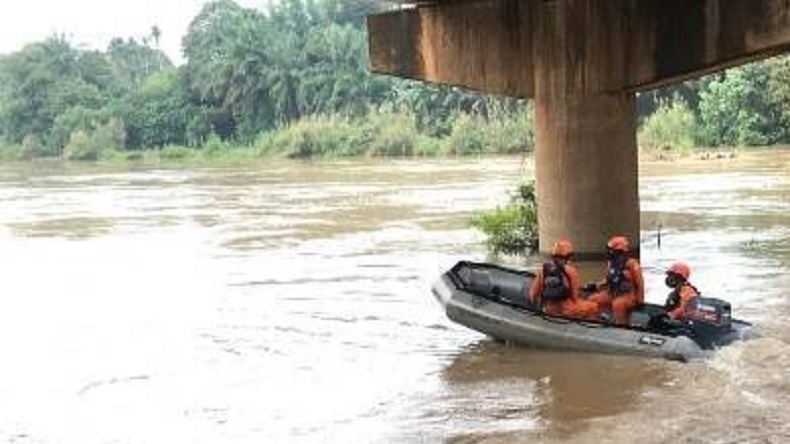 Lompat ke Sungai saat Digerebek Polisi, Terduga Pengguna Narkoba Ditemukan Tewas