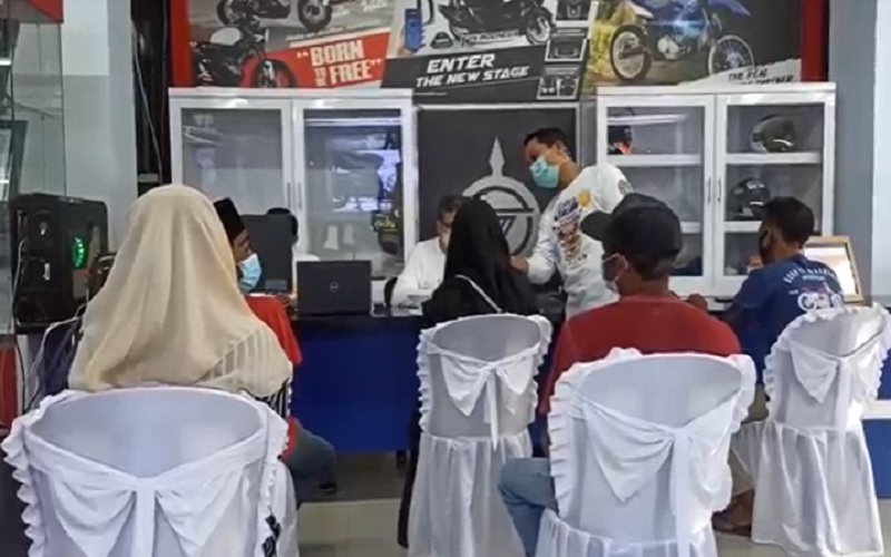 Showroom Motor di Lombok Timur Disulap jadi Gerai Vaksin