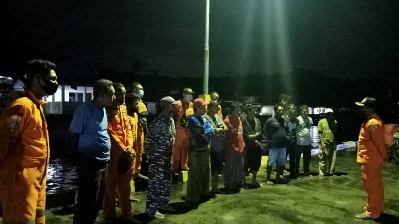 10 Penumpang dari 2 Kapal Mati Mesin di Halmahera Selatan Ditemukan Selamat