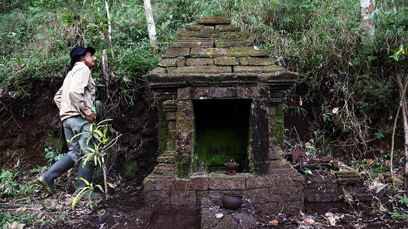 Merawat Situs Bersejarah di Ketinggian 1.020 MDPL - Bagian 1