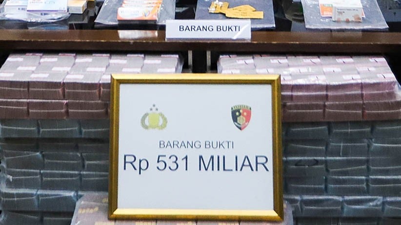 Penampakan Uang Rp531 Miliar dari Hasil Jual Obat Aborsi  - Bagian 4