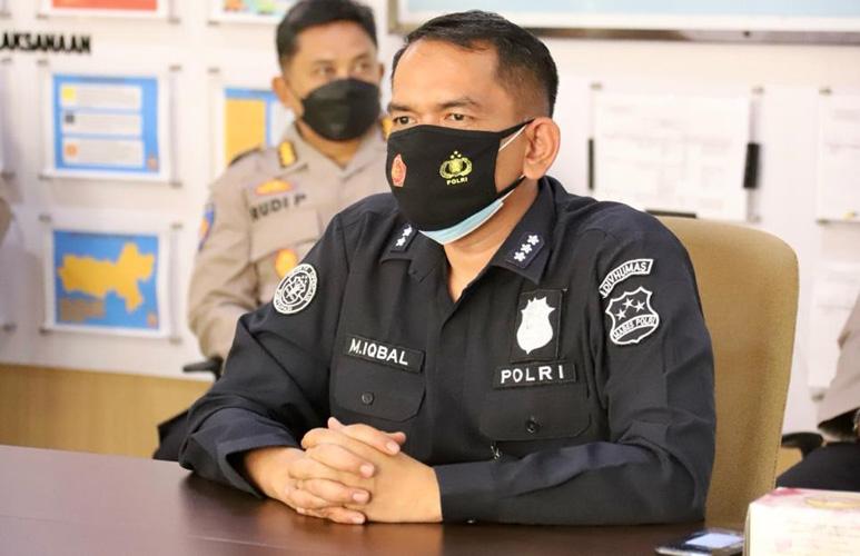 Aparat Keamanan Jaga Ketat Laga Persis Solo Vs PSIS Semarang di Stadion Manahan