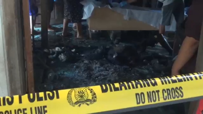 Tragis, Kakek di Blitar Tewas Terbakar bersama Kasur Tempat Tidurnya