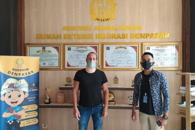 5 Tahun di Bali, Warga Suriah Dipulangkan Imigrasi