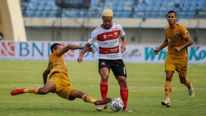 Bhayangkara FC Kalahkan Madura United 1-0 - Bagian 2