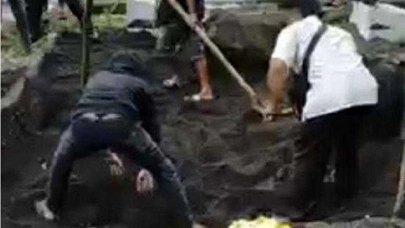 Viral Pendeta di Bitung Bongkar Ulang Kuburan Istri Diduga Meninggal Covid-19